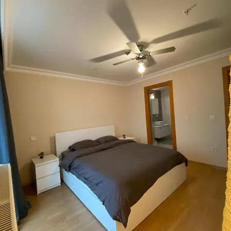 Minimum 100 Nights Welcome To Our Large Duplex Penthouse Comfy Amenities Nearby! *